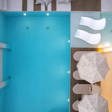 Macaw Luxury Residence, Daily Housekeeping Included! 빌라 스켈레타