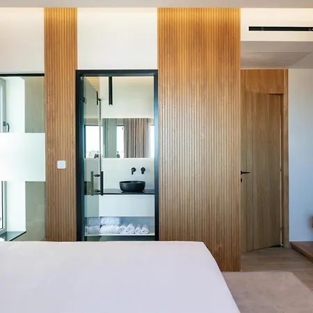 Macaw Luxury Residence, Daily Housekeeping Included! Villa Skaleta