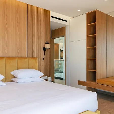 Macaw Luxury Residence, Daily Housekeeping Included! *