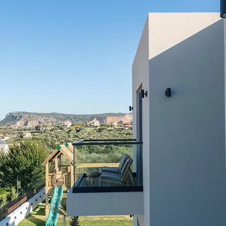 빌라 Macaw Luxury Residence, Daily Housekeeping Included! 스켈레타
