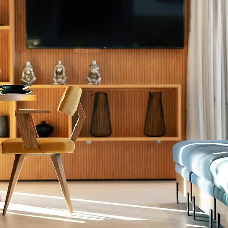 Macaw Luxury Residence, Daily Housekeeping Included! Villa *