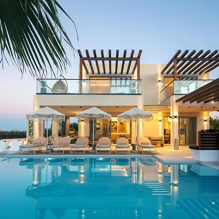 Macaw Luxury Residence, Daily Housekeeping Included! * 스켈레타